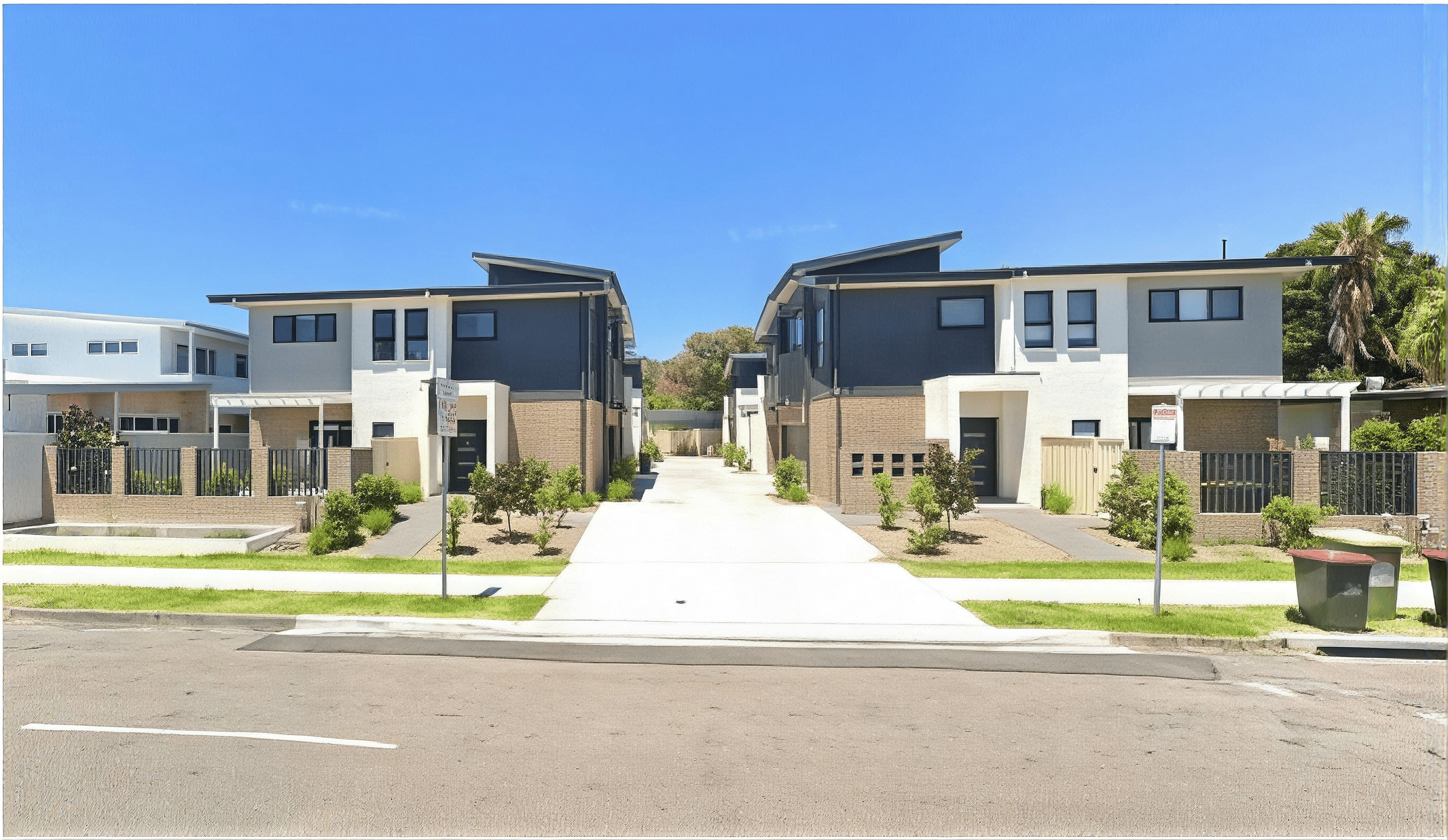8 Units – Prefab Houses